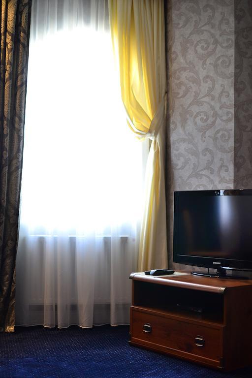 Kera Hotel Nesterenki Pokój zdjęcie