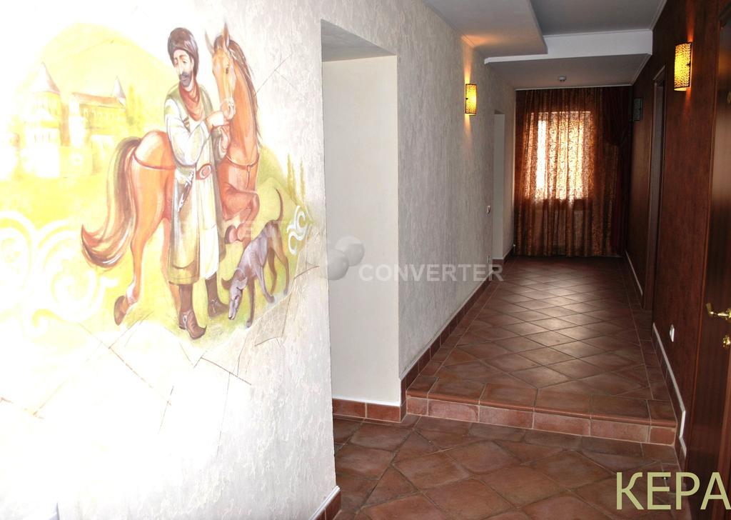Kera Hotel Nesterenki Zewnętrze zdjęcie